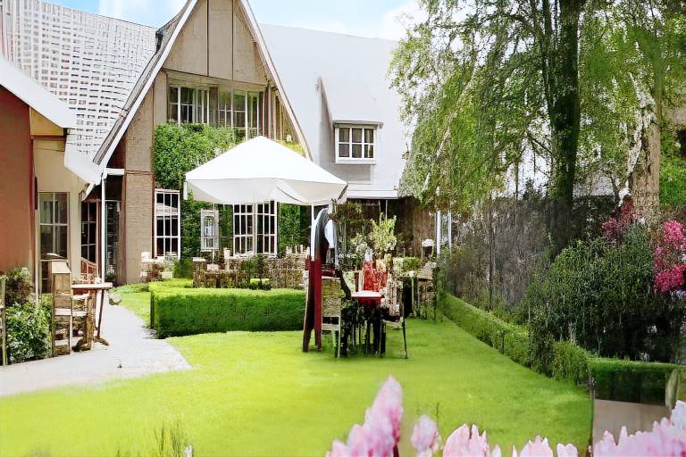 Landhuishotel De Bloemenbeek