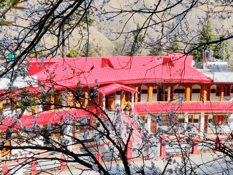 Hotel Burans And Restaurant in Chakrata