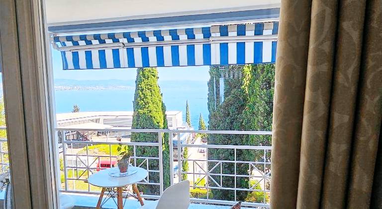 Holiday apartment with 2 rooms for 6 persons — photo 4