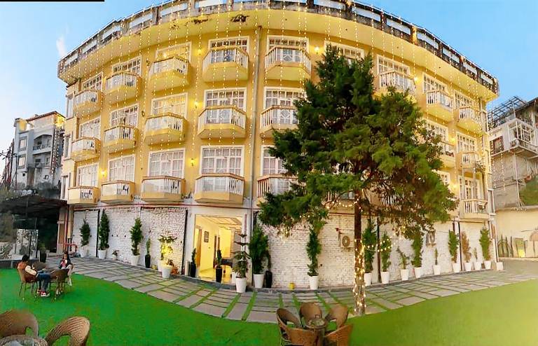 Resort  Landour