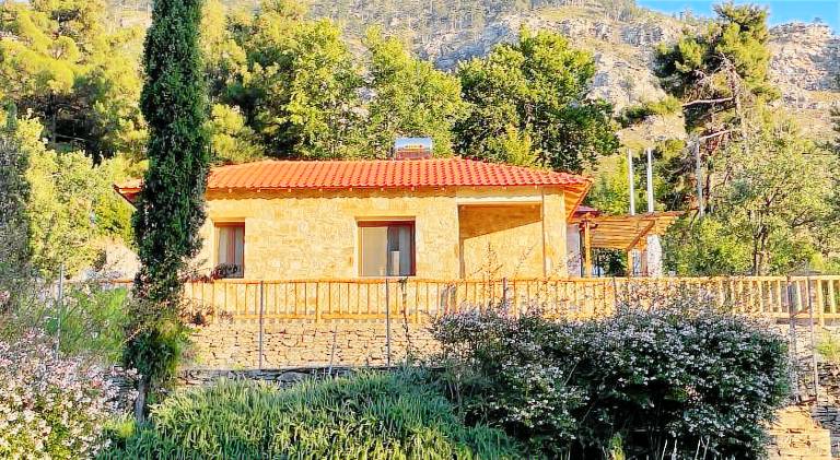 House with 1 room for 2 persons — photo 3