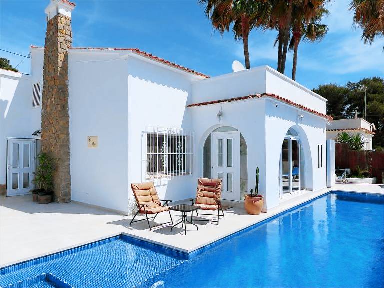 Villa Urbanització la Fustera
