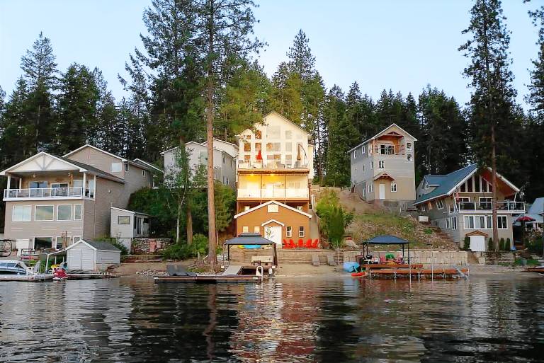 House Loon Lake