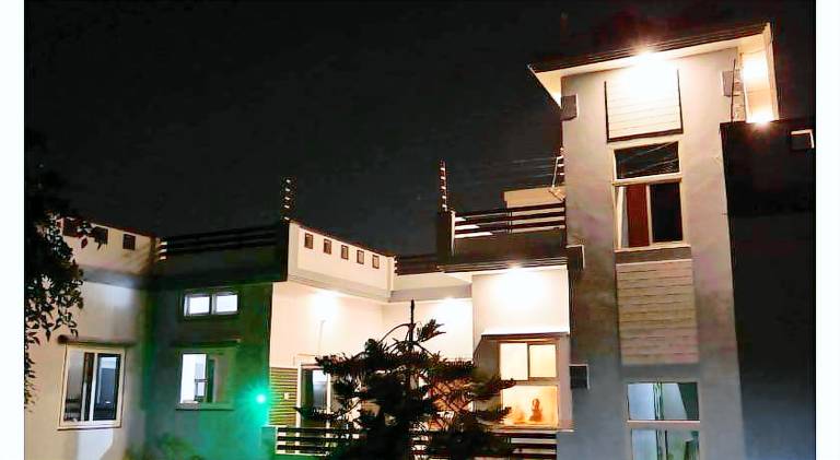 Sharan Homestay Ayodhya dham PH 639,43,4,51,0,8 — photo 4