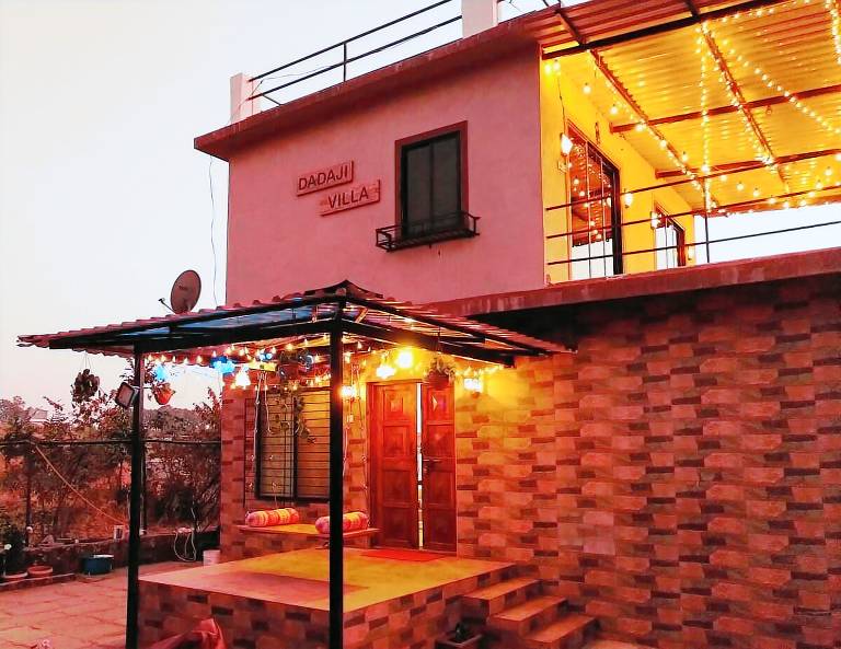 Pleasant villa with barbeque, patio & yard | Pet-friendly — photo 5