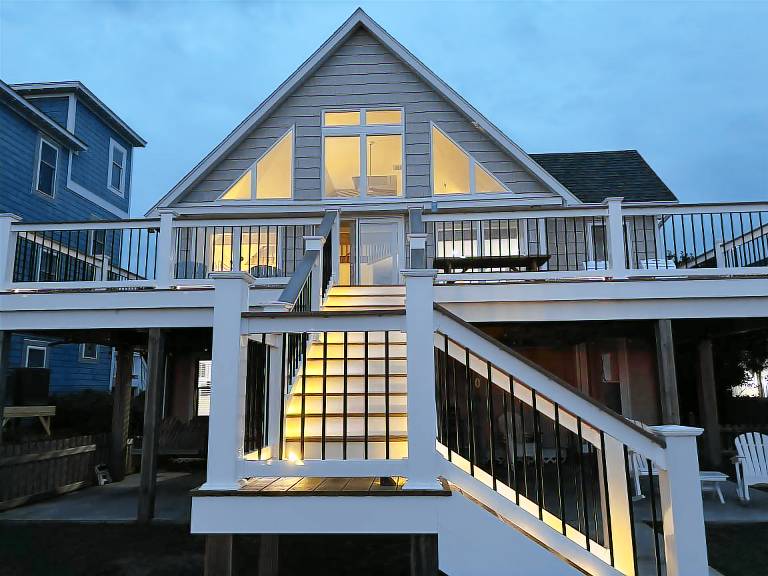 Vacation home with grill — photo 3