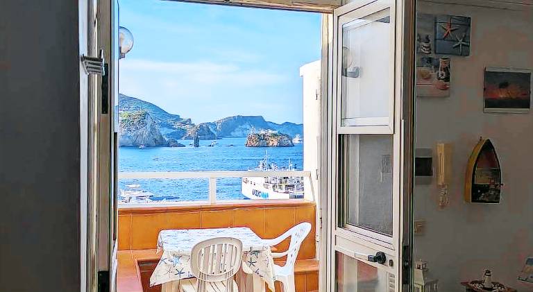 Charming rental apartment | Beach nearby | Pet-friendly in Ponza