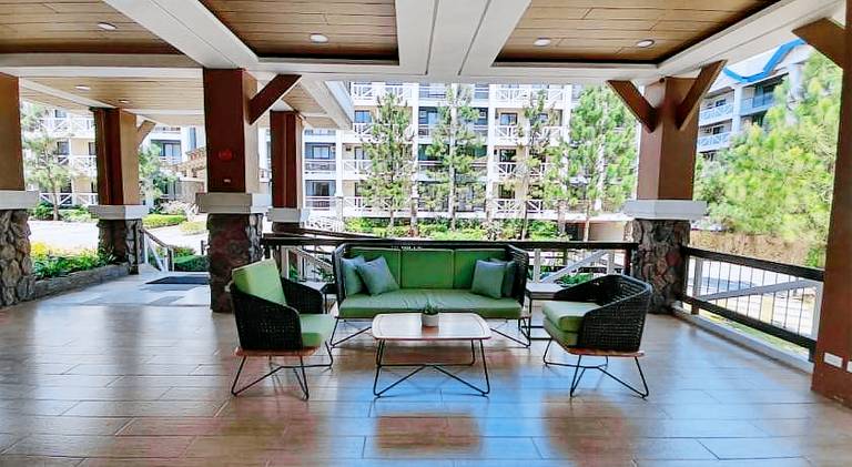 Apartment with patio, pool & yard — photo 4