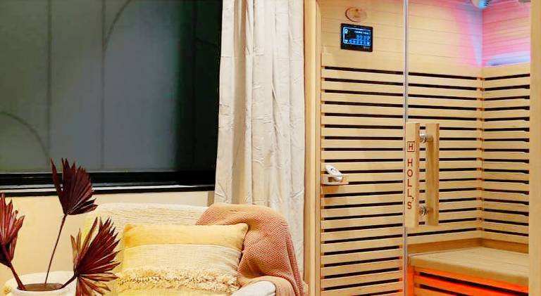 Holiday apartment with hot tub — photo 4