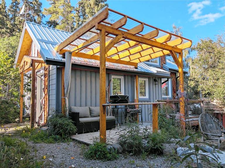 House Whitehorse