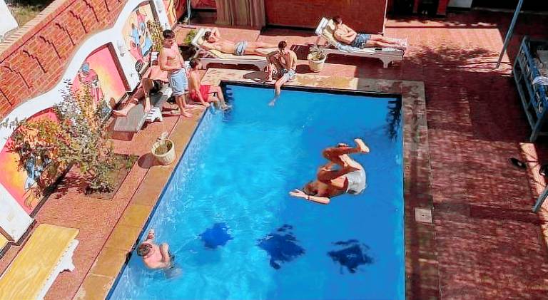 Serviced apartment with pool, barbeque & yard | Perfect for remote work in Luxor