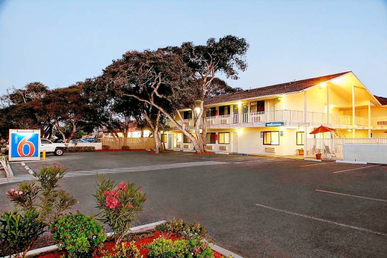 Motel 6 Monterey, CA — photo 2