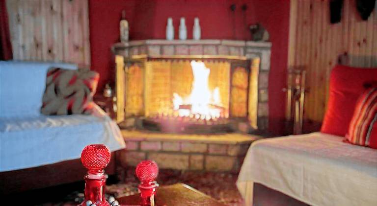 Big holiday apartment with terrace & yard | Pets allowed in Lake Plastiras