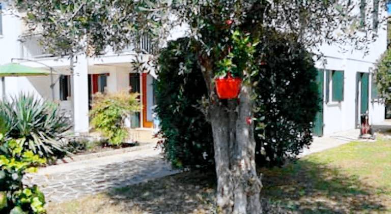 Rental apartment with 2 rooms for 6 persons — photo 4