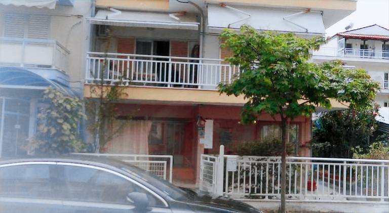 Pleasant apartment with garden & terrace | Beach nearby | Pet-friendly in Katerini