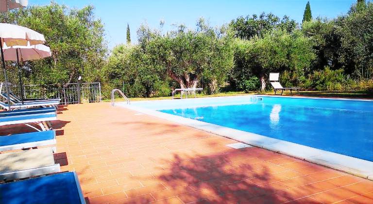 Farm with BBQ, garden & patio | Dogs allowed — photo 2