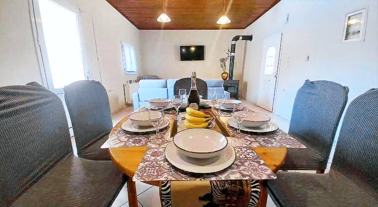 Villa with pool | Next to the beach | Pet-friendly — photo 3