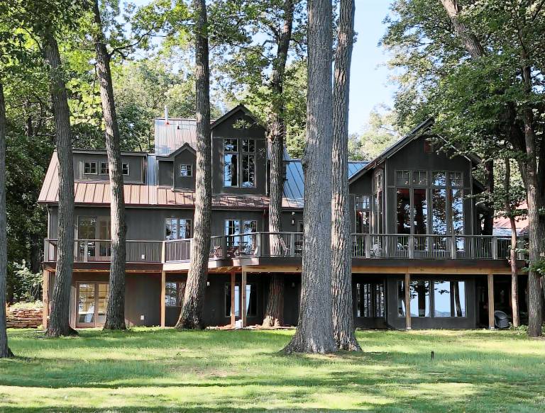 House Green Lake