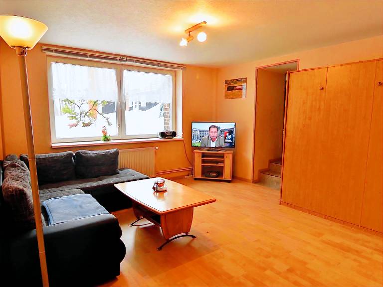 Rental apartment with BBQ, garden & terrace — photo 3