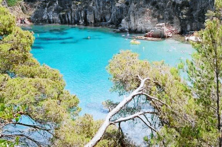 Camping Peratallada