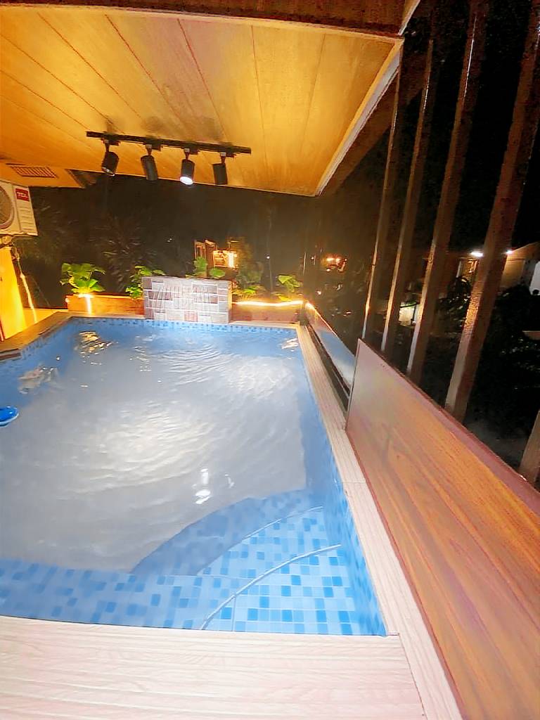 House Valenzuela
