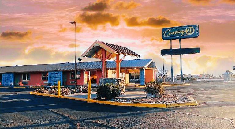 Century 21 Motel — photo 3