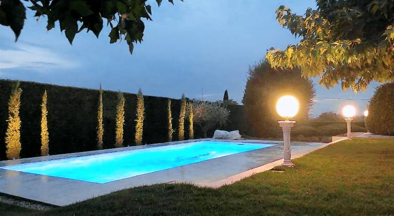 Vacation home with pool | Pets allowed — photo 5