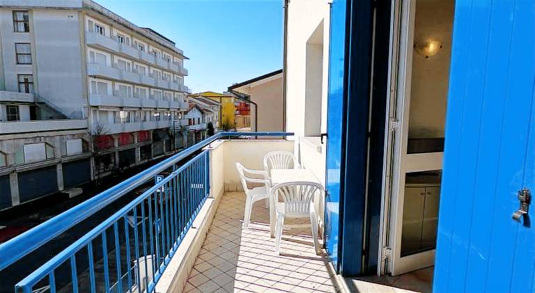 Holiday apartment with patio | Next to the beach | Dogs allowed — photo 2