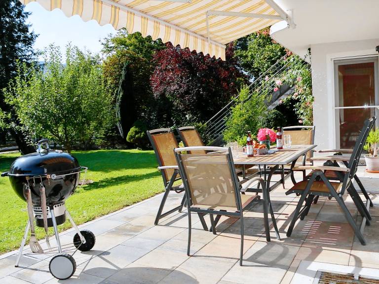 Holiday apartment with 2 rooms for 6 persons in Rosenheim
