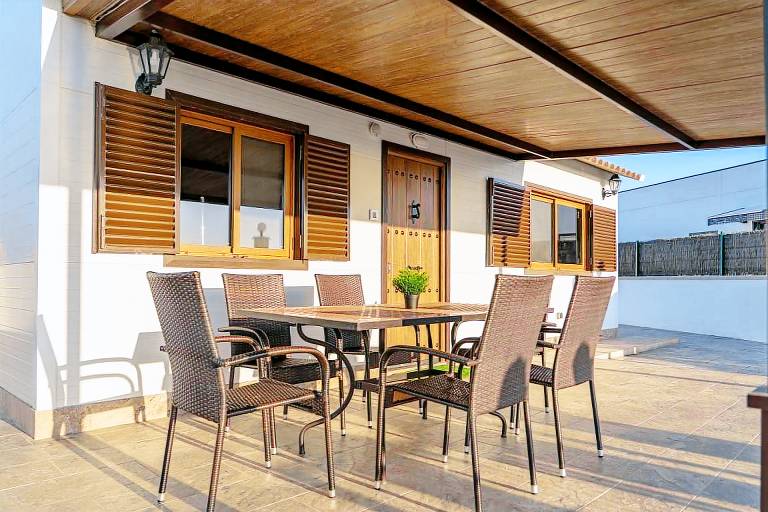 Holiday Home 'Bellavistas' with Mountain View, Wi-Fi and Air Conditioning — photo 4