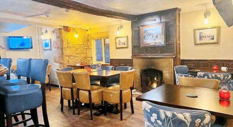Crown Hotel Cotswold — photo 4