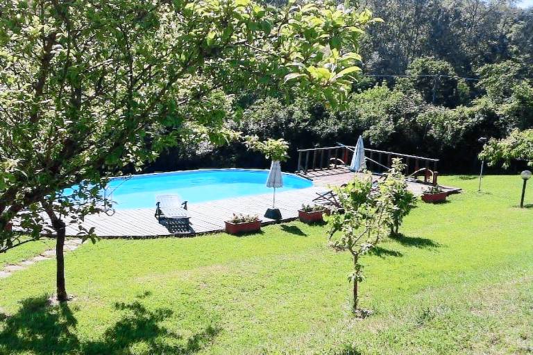 Voll ausgestattetes Ferienhaus mit Garten