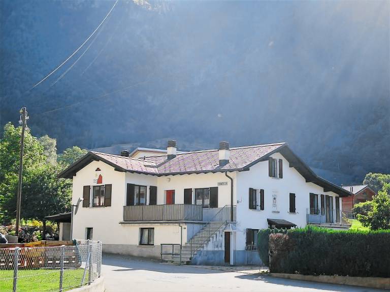 Ferienhaus in Blenio, Olivone für max. 6 Personen