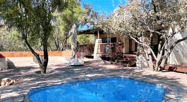 300 m&sup2; Ferienhaus