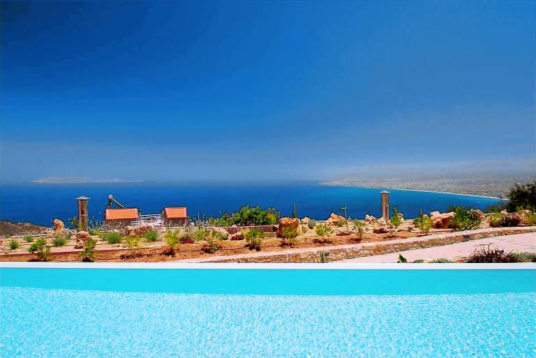 Villa P Deluxe Sea View Suite