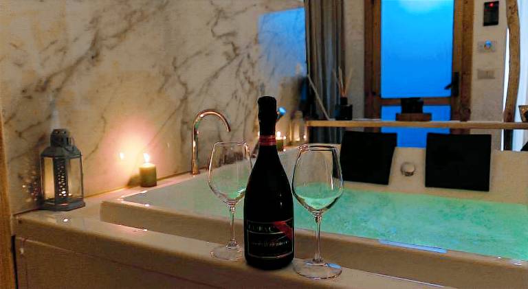 La suite del relax - OPPURE CENTRO CITTA — photo 3