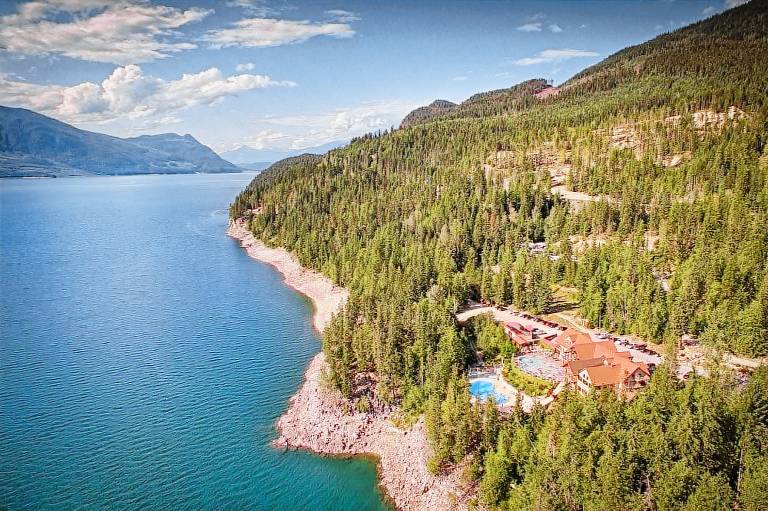 Halcyon Hot Springs Resort