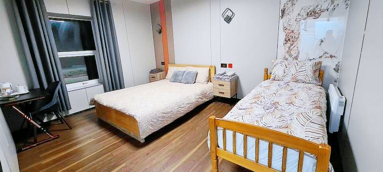 Accommodation  Pembroke Dock