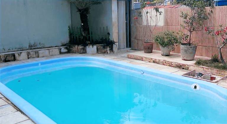 Ample vacation home with pool | Dogs allowed — photo 3