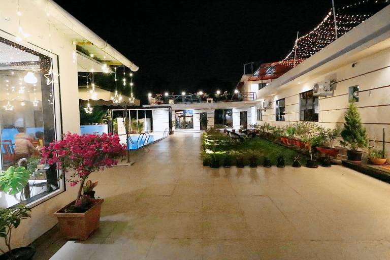 The Cove in Mumbai