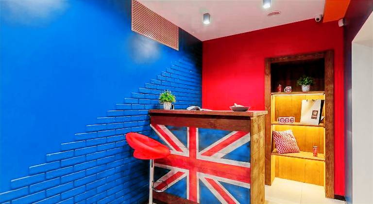 Underground Hostel