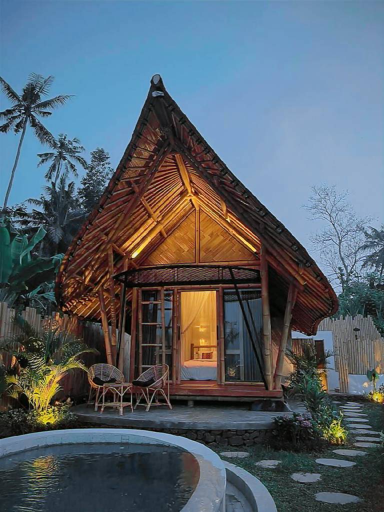 Villa with pool, yard & patio | Perfect for remote work | Pets are welcome in Karangasem
