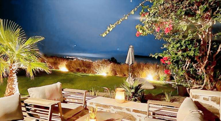 Villa Helios on Golden Beach — photo 4