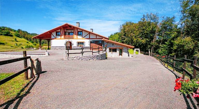 Casa Beasáin