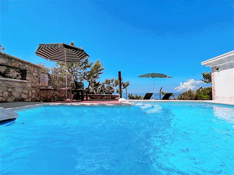 Villa Kety mit Pool — photo 4