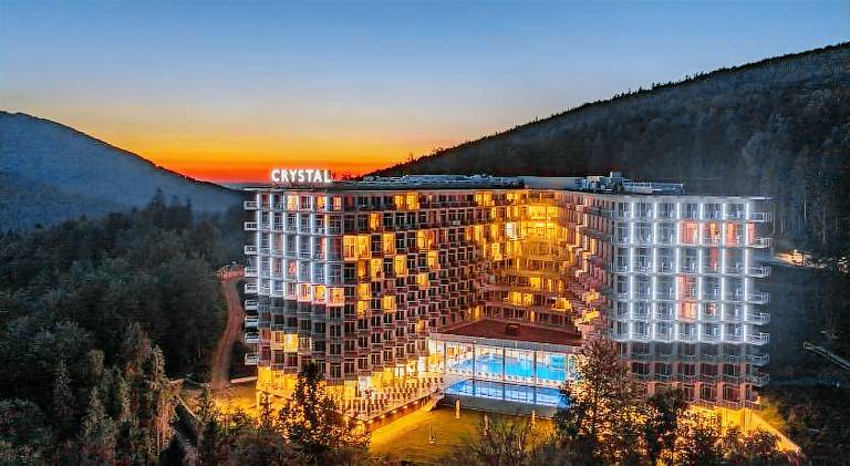 Crystal Mountain Hotel in Wisla