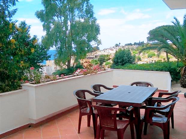 Child-friendly holiday apartment with patio & yard | Nature view | Beach nearby | Pets allowed — photo 4