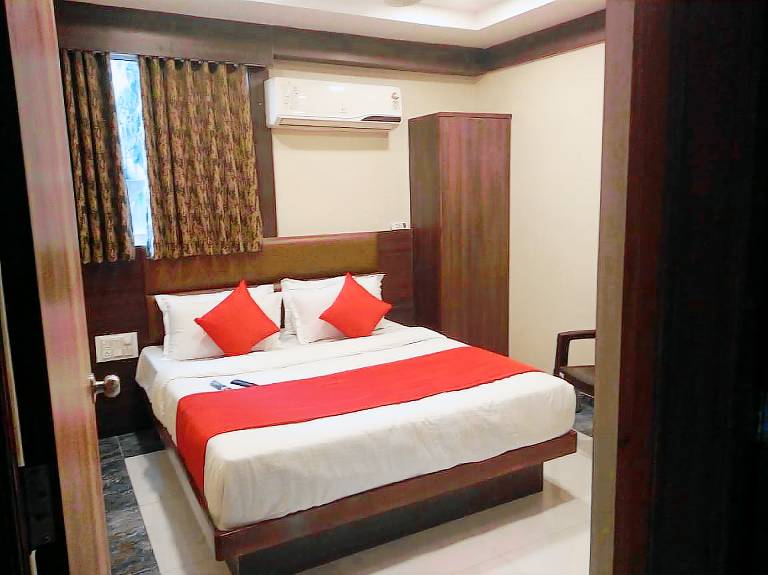 Goroomgo Satluj Guest House Ahmedabad in Ahmedabad