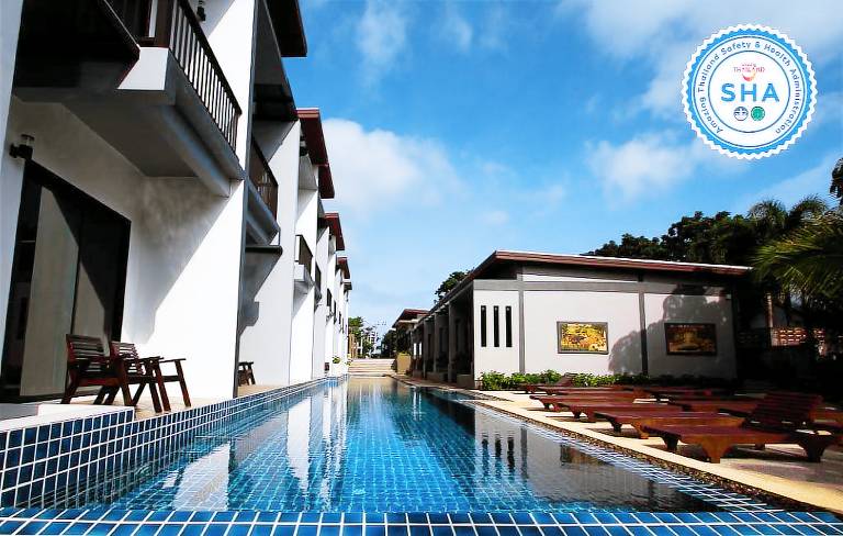 Resort Kata Beach