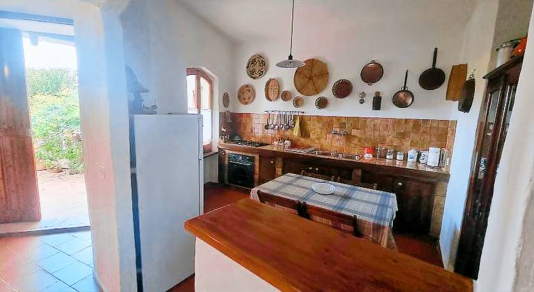 House with 2 rooms for 5 persons — photo 5